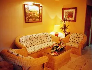 Tryp Alcano גרנדה